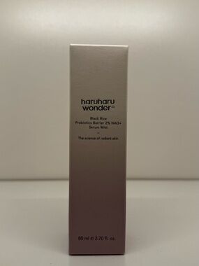haruharu wonder Black Rice Serum Mist in Pink-Beige Gradient Box